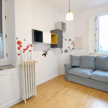 Magnificent And Spacious Apt With Balcony *