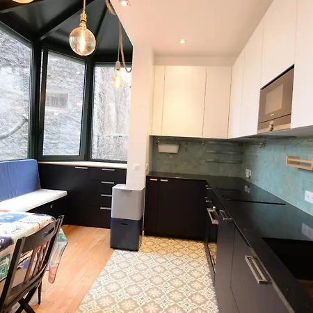 Daire Magnificent And Spacious Apt With Balcony
